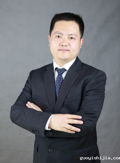 邹亮一.png 邹亮一.png